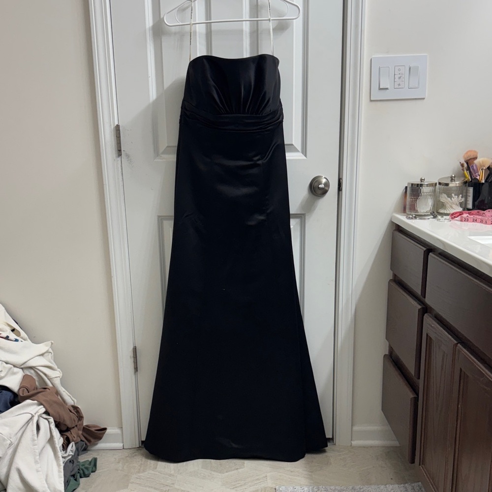 Saison Blance Elegant Black Strapless Evening Gown - 8